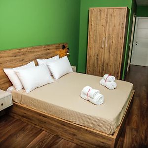 Camera standard con letto king size